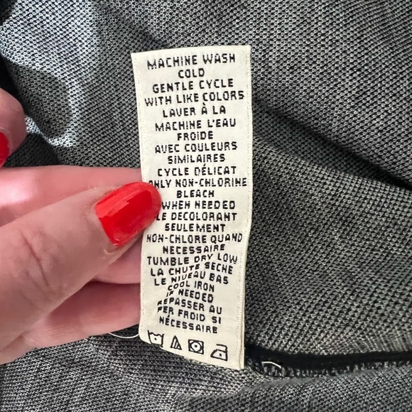 Max Studio Women's Mini Skirt, size M, NWT, stretchy, pull-on, winter, boots - Picture 4 of 6